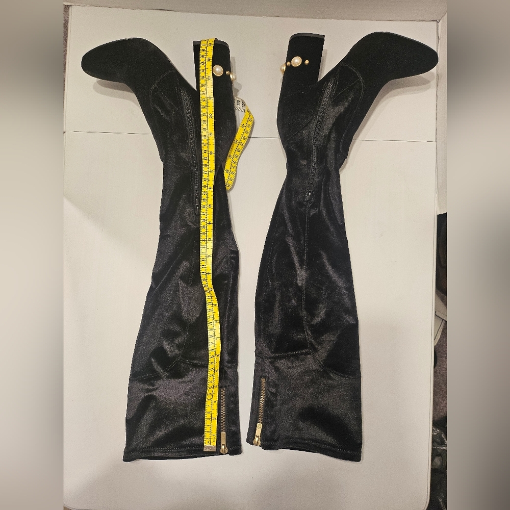 Ivanka Trump thigh-high boots. 21-inch leg length. 4 inch heel. - Picture 3 of 5